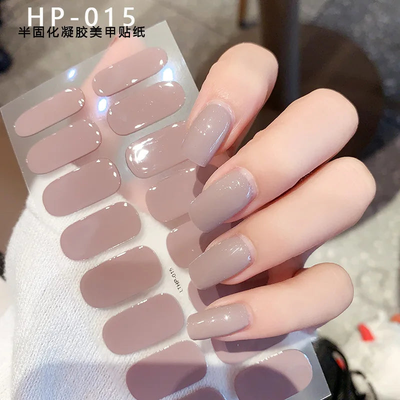 Uñas en gel semicurado UV – 16 tiras adhesivas 5D de larga duración, acabado profesional