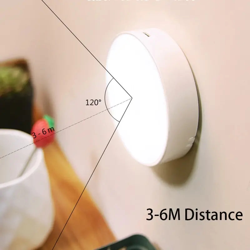 Lámpara LED inteligente con sensor de movimiento – Luz nocturna recargable USB con succión magnética